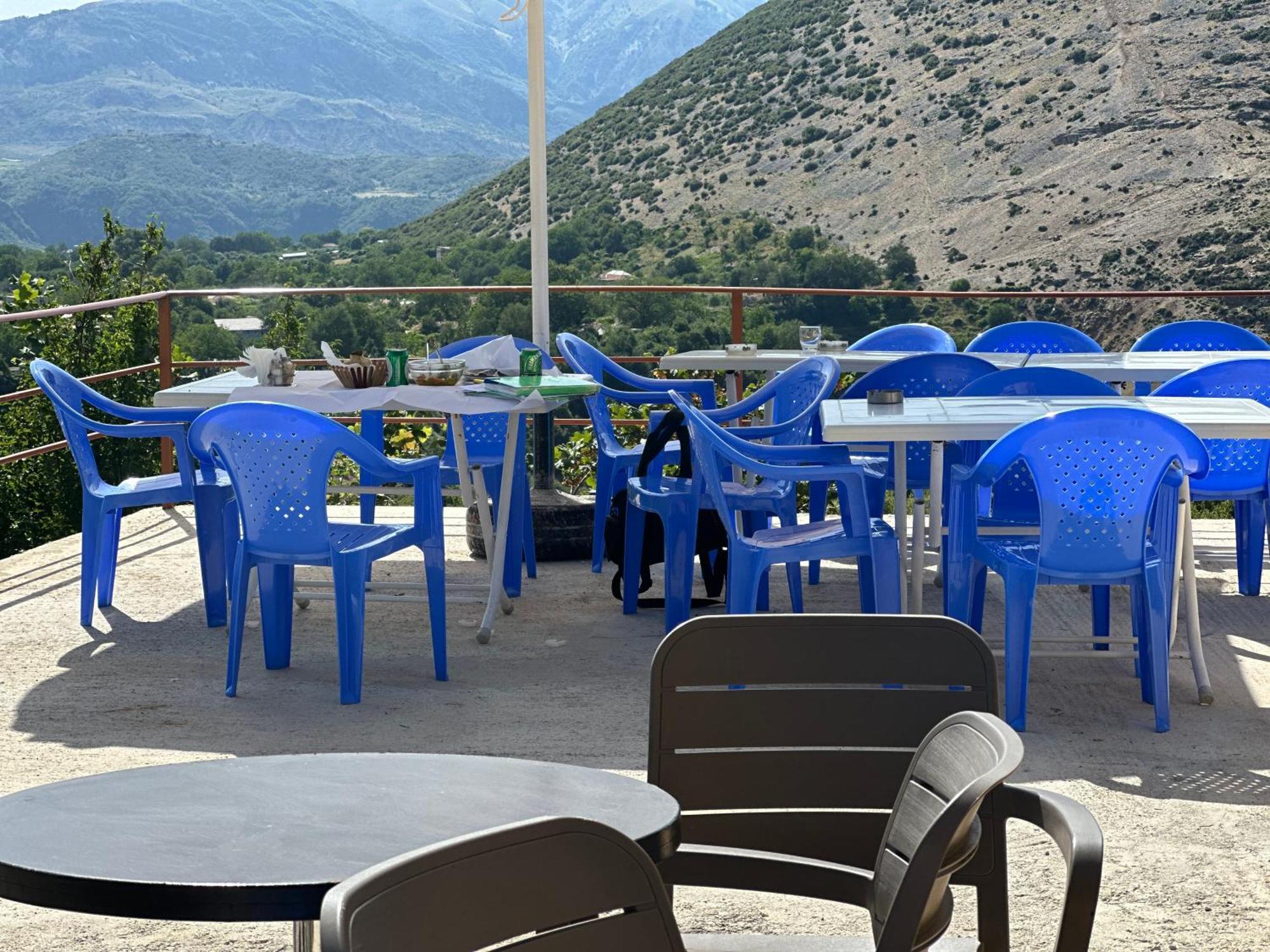 Camping Lekdushi - Shehu Hotel Tepelene Buitenkant foto